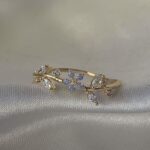 Elegant Women Rings flower shapes with leaf ll Dealexcart